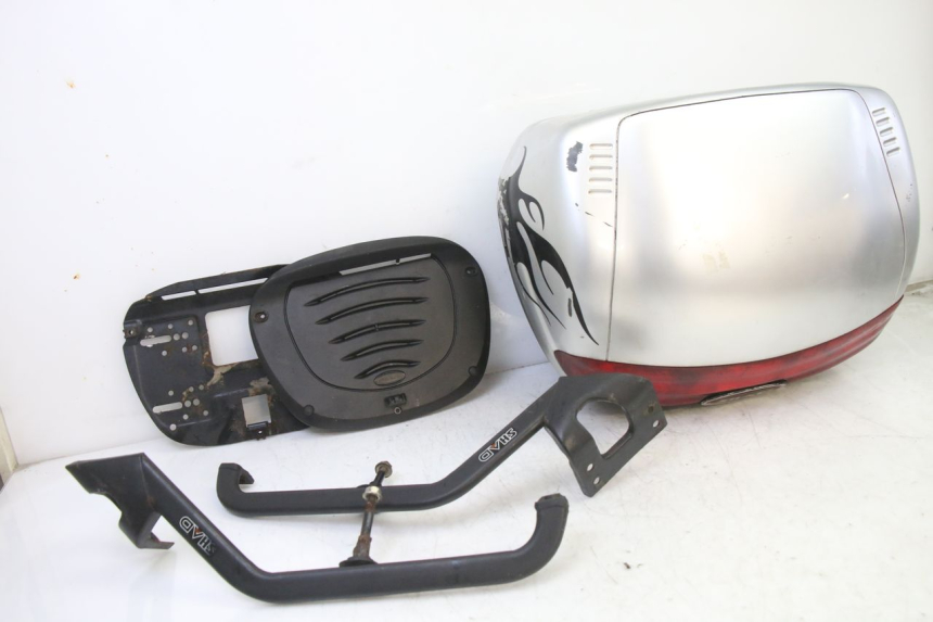 photo de TOP CASE PIAGGIO SUPER LX 125 (2000 - 2003) - Vue produit