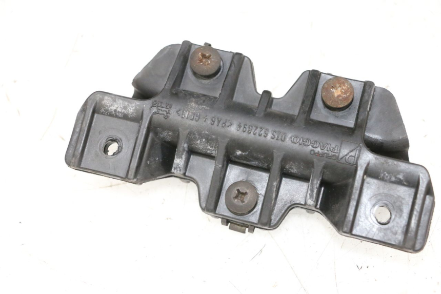 photo de TOP CASE PIAGGIO VESPA GTS SUPER IE 125 (2009 - 2016) - Vue principale