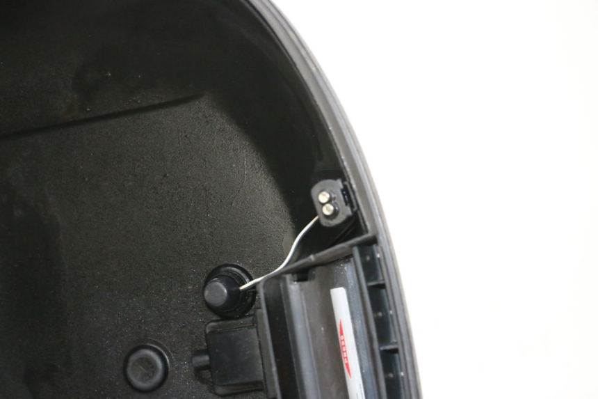 photo de TOP CASE YAMAHA XMAX X-MAX 125 (2006 - 2009) - Vue produit