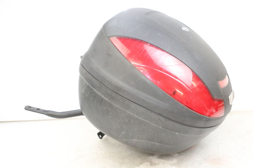 photo de TOP CASE YAMAHA XMAX X-MAX 125 (2006 - 2009) - Zoom état d’usage