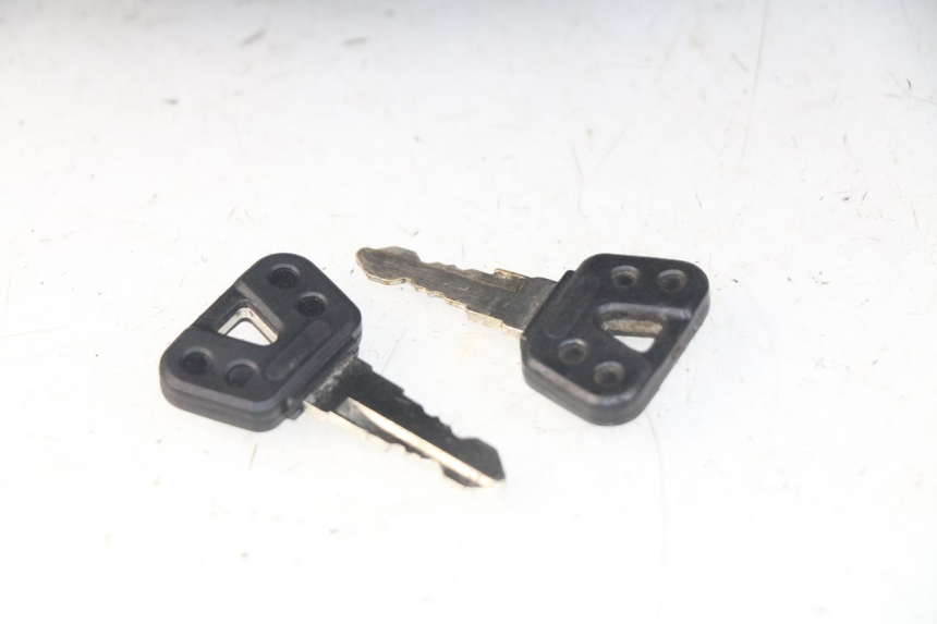 photo de TOP CASE YAMAHA YP X-MAX XMAX 400 (2014 - 2017) - Vue produit