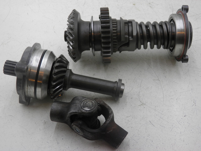 photo de TRANSMISSION ROUE  YAMAHA FJR 1300 (2004 - 2005) - Focus structure