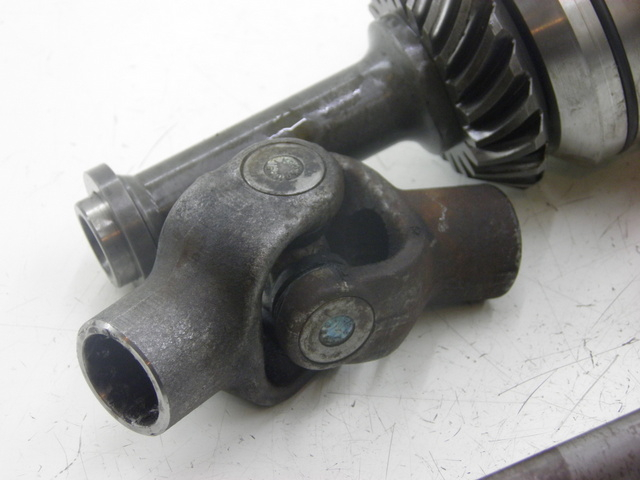 photo de TRANSMISSION ROUE  YAMAHA FJR 1300 (2004 - 2005) - Zoom état d’usage