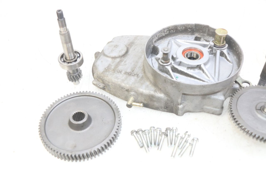 photo de TRANSMISSION ROUE KYMCO AGILITY 16+ 4T 50 (2018 - 2023) - Points de fixation