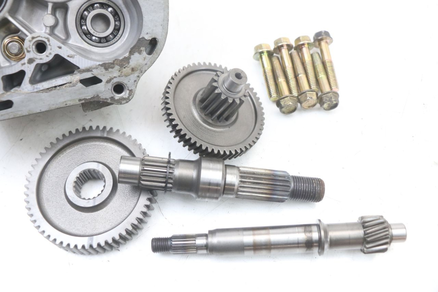 photo de TRANSMISSION ROUE KYMCO AGILITY 4T 50 (2005 - 2018) - Autre angle de vue