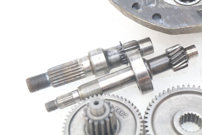 photo de TRANSMISSION ROUE KYMCO AGILITY RS 2T 50 (2009 - 2013) - Marquages et références