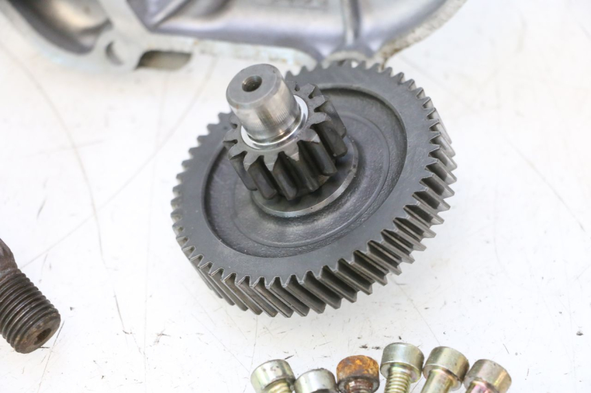 photo de TRANSMISSION ROUE  MBK BOOSTER SPIRIT 50 (1996 - 1999) - Inspection visuelle