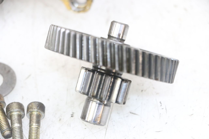 photo de TRANSMISSION ROUE  MBK BOOSTER SPIRIT NAKED 50 (2004 - 2017) - Zoom composants