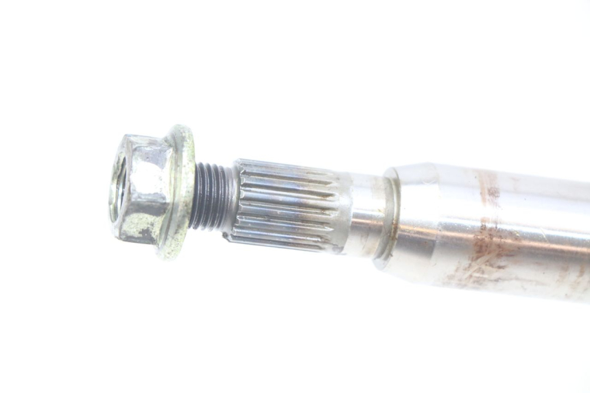 photo de TRANSMISSION ROUE SUZUKI BURGMAN 125 (2007 - 2014) - Gros plan technique