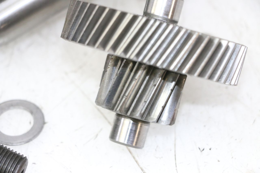 photo de TRANSMISSION ROUE SUZUKI BURGMAN 125 (2007 - 2014) - Aperçu profil