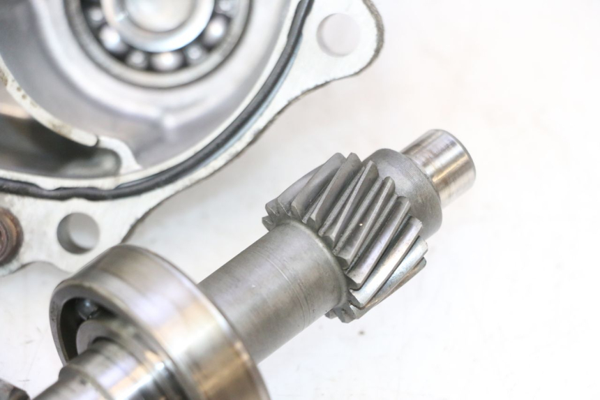 photo de TRANSMISSION ROUE SUZUKI BURGMAN 125 (2007 - 2014) - Zoom composants