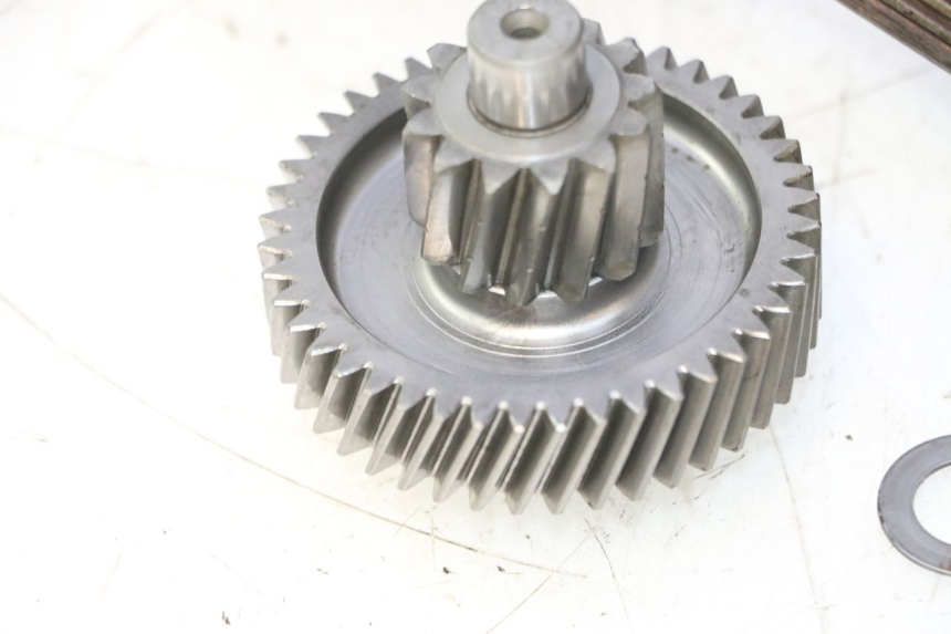 photo de TRANSMISSION ROUE SUZUKI BURGMAN 125 (2007 - 2014) - Vue rapprochée