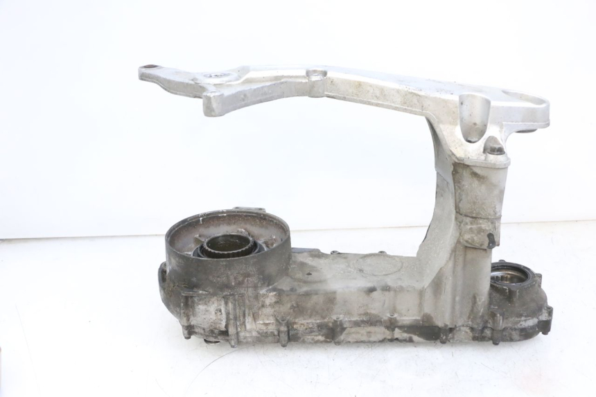 photo de TRANSMISSION ROUE  SUZUKI BURGMAN EXECUTIVE ABS 650 (2006 - 2012) - Autre angle de vue