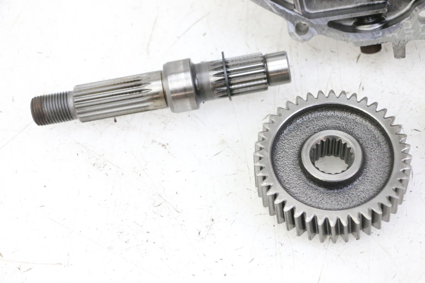 photo de TRANSMISSION ROUE  DAELIM BESBI 125 (2007 - 2008) - Vue rapprochée