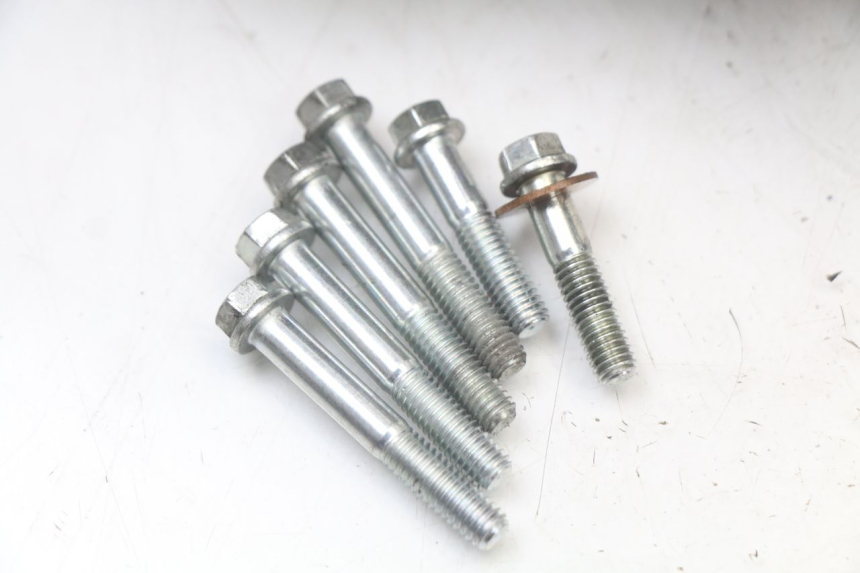 photo de TRANSMISSION ROUE  PEUGEOT E-VIVACITY 1 (2012 - 2018) - Détails caractéristiques