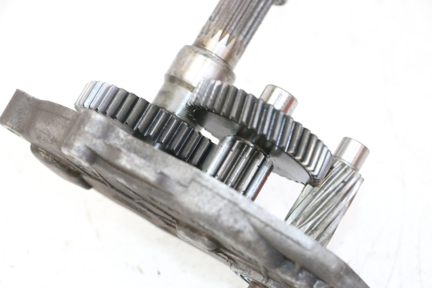 photo de TRANSMISSION ROUE  PEUGEOT ELYSTAR 50 (2002 - 2014) - Gros plan technique