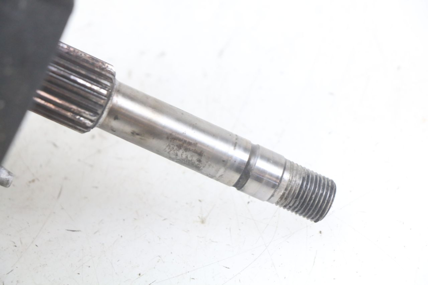 photo de TRANSMISSION ROUE HONDA FES PANTHEON 125 (2003 - 2007) - Autre angle de vue