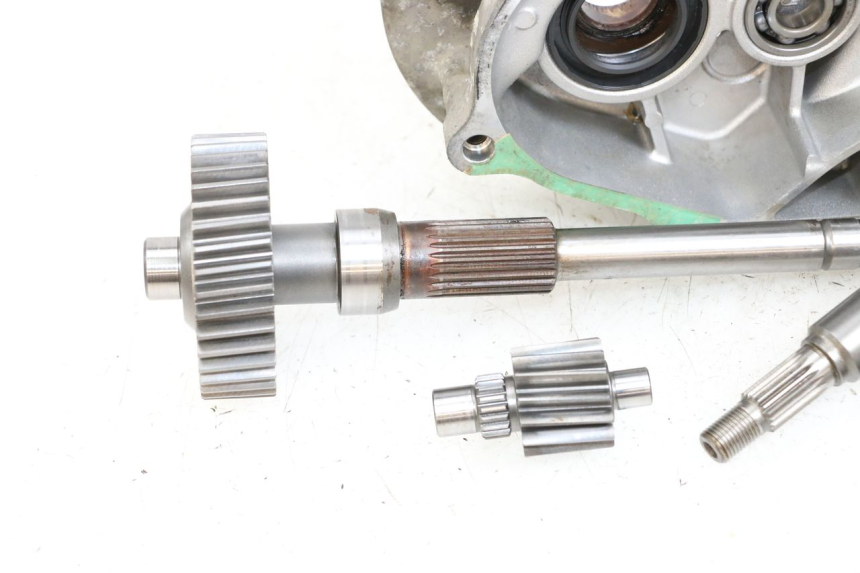 photo de TRANSMISSION ROUE HONDA FES S-WING SWING ABS 125 (2007 - 2015) - Pièce contrôlée