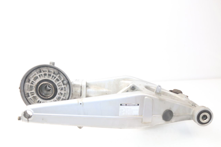 photo de TRANSMISSION ROUE  YAMAHA FJR ABS 1300 (2006 - 2012) - Détails caractéristiques