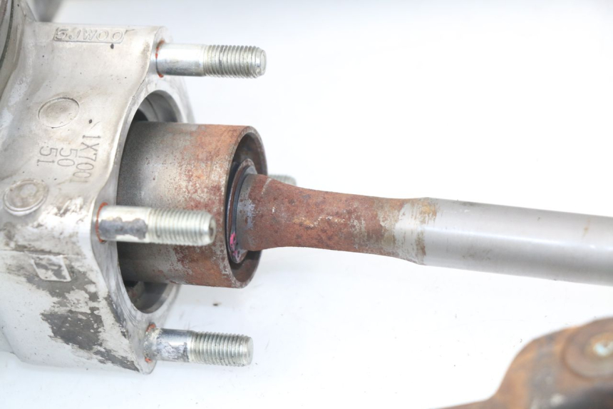 photo de TRANSMISSION ROUE  YAMAHA FJR ABS 1300 (2006 - 2012) - Autre angle de vue