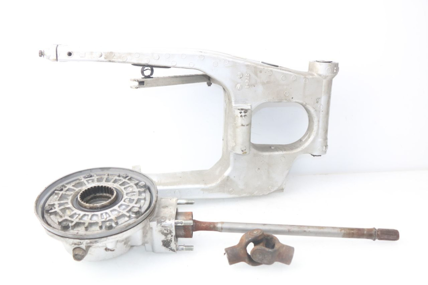 photo de TRANSMISSION ROUE  YAMAHA FJR ABS 1300 (2006 - 2012) - Gros plan technique