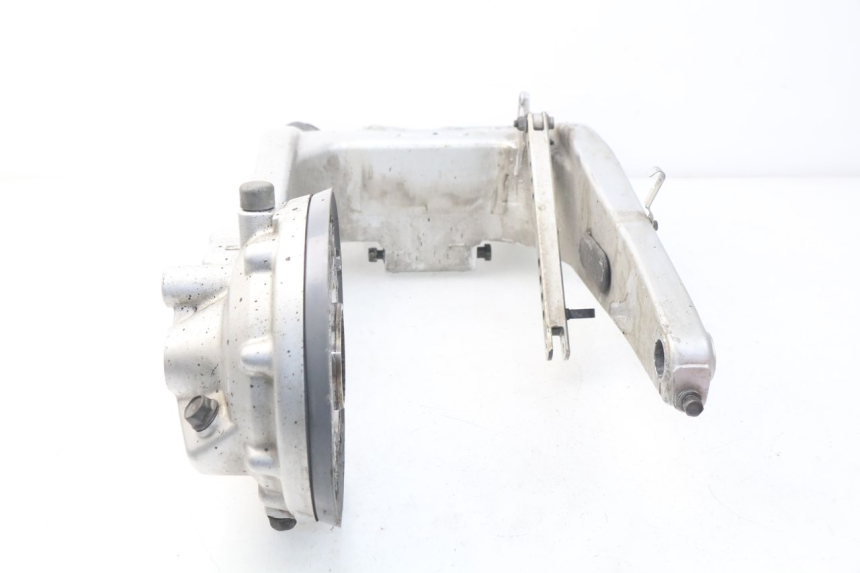 photo de TRANSMISSION ROUE  YAMAHA FJR ABS 1300 (2006 - 2012) - Gros plan technique