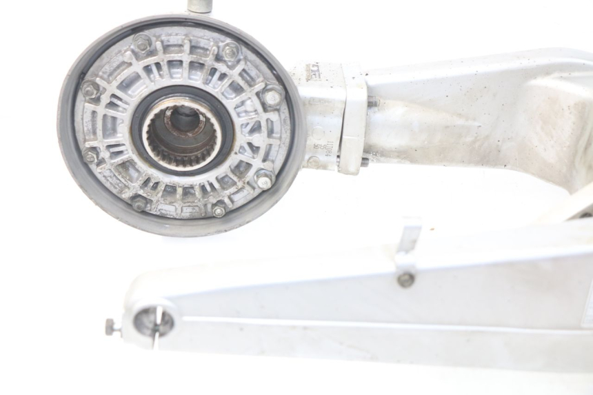 photo de TRANSMISSION ROUE  YAMAHA FJR ABS 1300 (2006 - 2012) - Vue d’ensemble