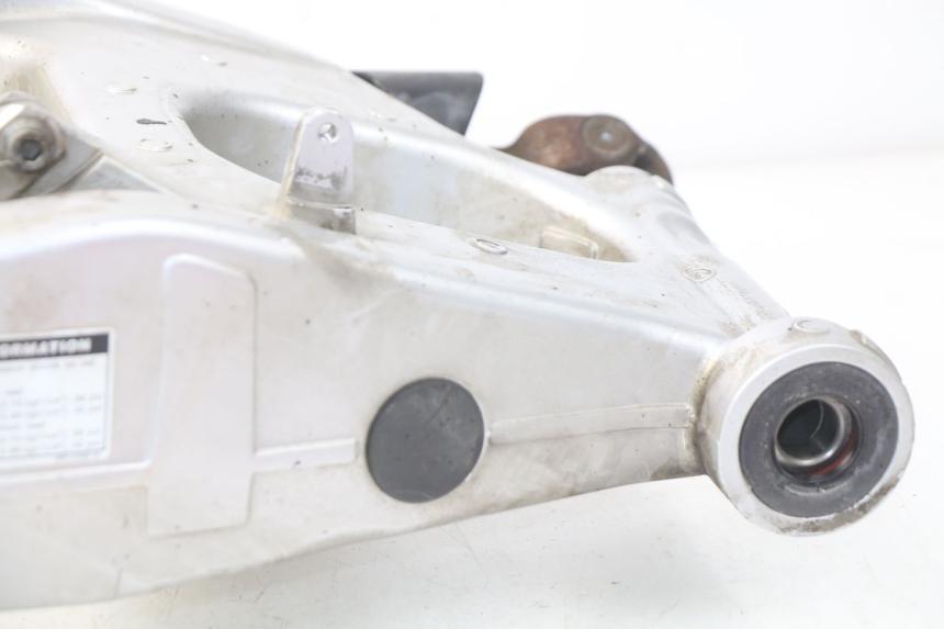 photo de TRANSMISSION ROUE  YAMAHA FJR ABS 1300 (2006 - 2012) - Points de fixation