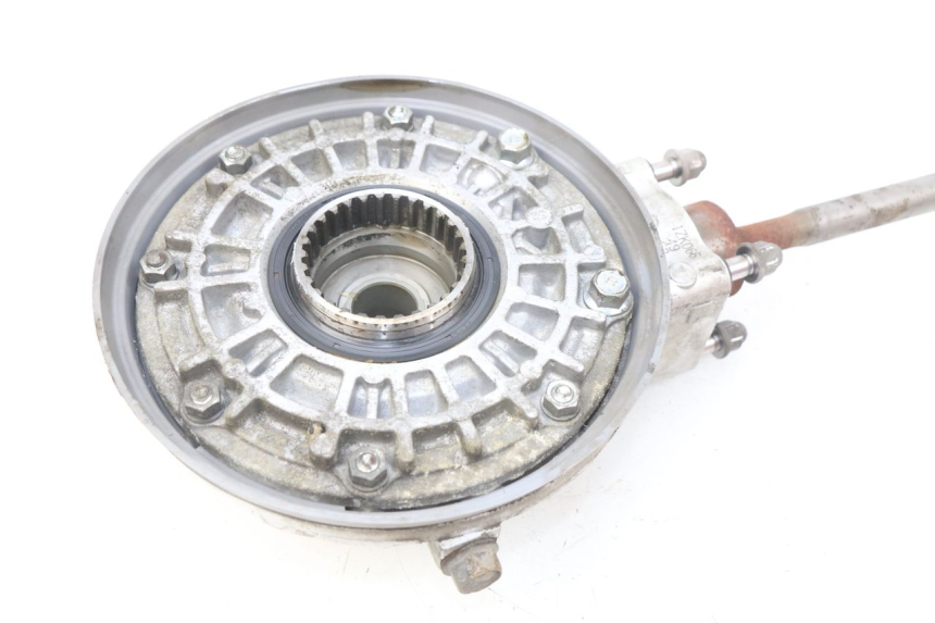 photo de TRANSMISSION ROUE YAMAHA FJR ABS 1300 (2016 - 2020) - Gros plan technique