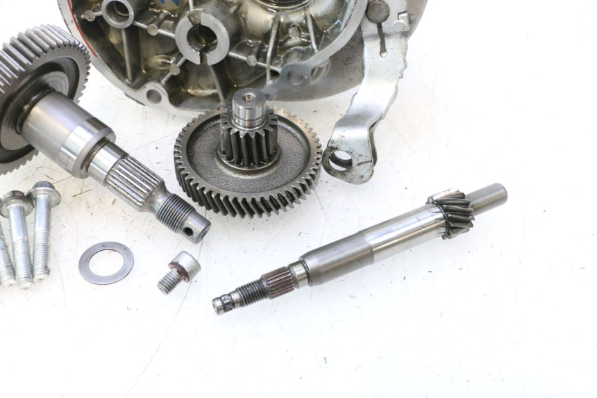 photo de TRANSMISSION ROUE PIAGGIO FLY 2T 50 (2004 - 2017) - Points de fixation