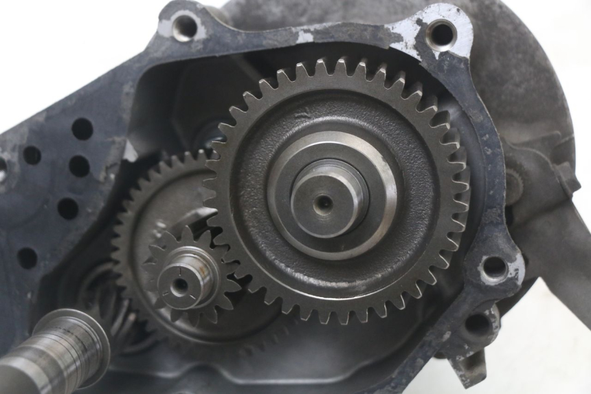 photo de TRANSMISSION ROUE  HONDA NES AROBASE 125 (2000 - 2003) - Autre angle de vue