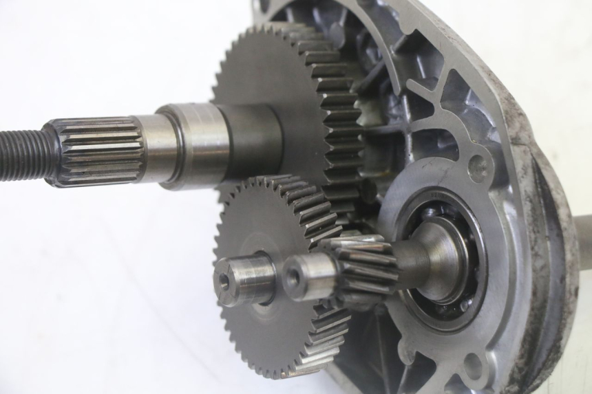 photo de TRANSMISSION ROUE PEUGEOT KISBEE 2T 50 (2010 - 2017) - Zoom état d’usage