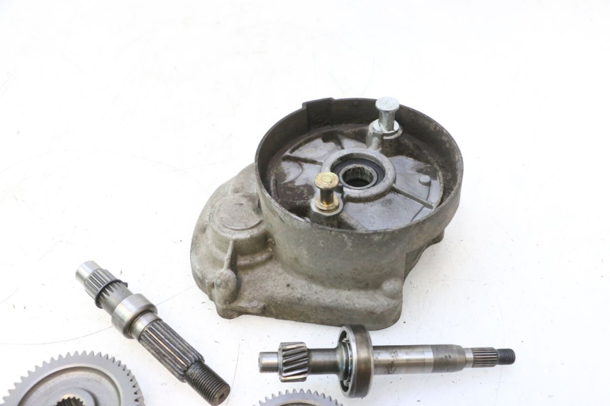 photo de TRANSMISSION ROUE PEUGEOT KISBEE 4T 50 (2018 - 2022) - Vue rapprochée