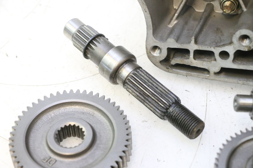 photo de TRANSMISSION ROUE PEUGEOT KISBEE 4T 50 (2018 - 2022) - Aperçu profil