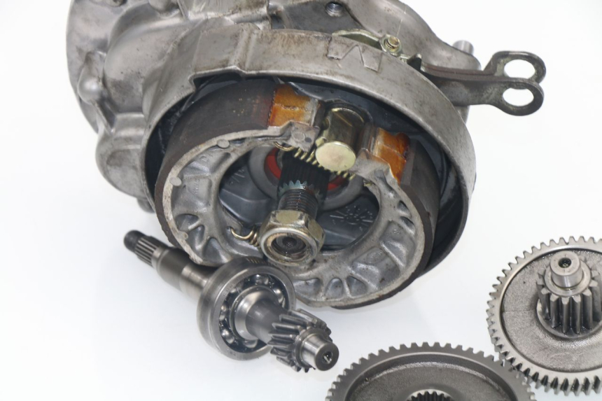 photo de TRANSMISSION ROUE  KYMCO LIKE 4T 50 (2009 - 2018) - Zoom état d’usage