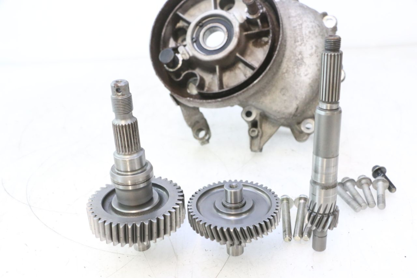 photo de TRANSMISSION ROUE  PIAGGIO LIBERTY IGET S 125 (2016 - 2020) - Vue rapprochée