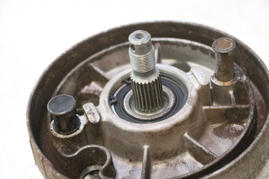 photo de TRANSMISSION ROUE  PIAGGIO LIBERTY IGET S 125 (2016 - 2020) - Autre angle de vue
