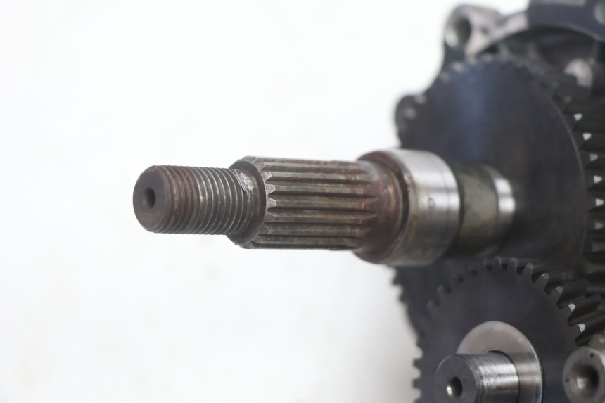 photo de TRANSMISSION ROUE  PEUGEOT LUDIX ONE 50 (2004 - 2006) - Points de fixation