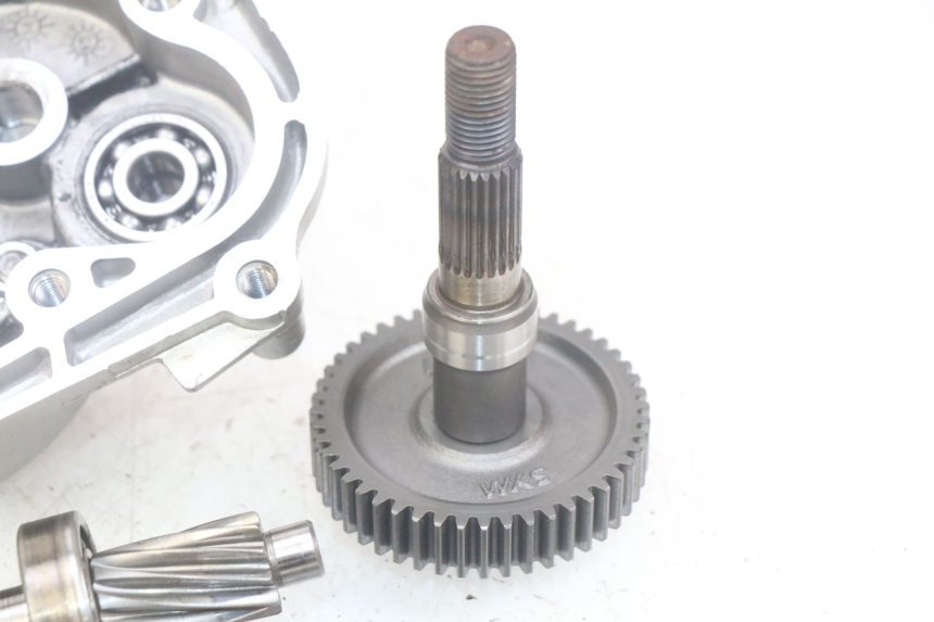 photo de TRANSMISSION ROUE SYM MIO 50 (2011 - 2017) - Vue rapprochée