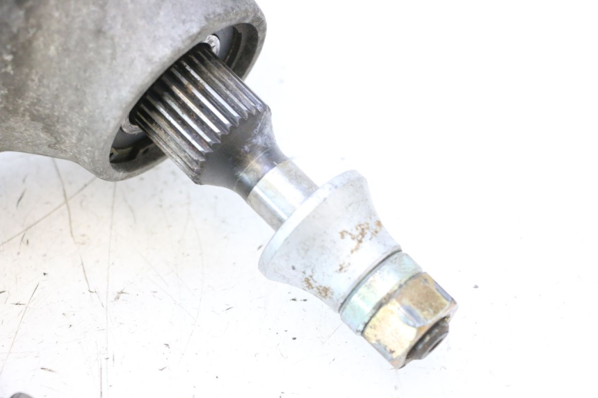 photo de TRANSMISSION ROUE PIAGGIO MP3 125 (2006 - 2014) - Gros plan technique