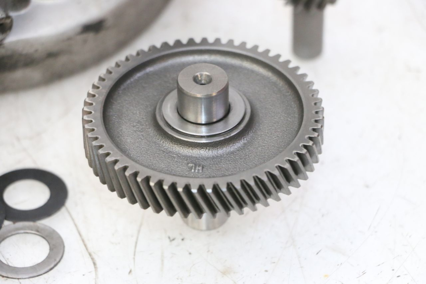 photo de TRANSMISSION ROUE  PIAGGIO NEW TYPHOON 50 (2010 - 2017) - Détails caractéristiques