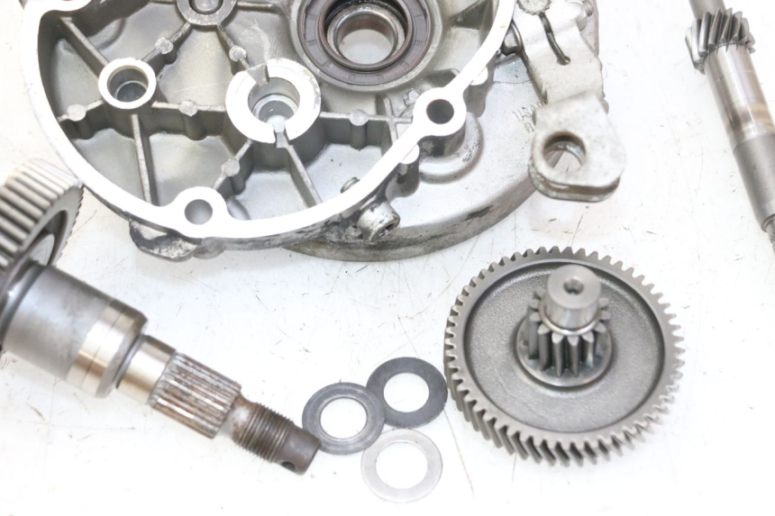 photo de TRANSMISSION ROUE  PIAGGIO NEW TYPHOON 50 (2010 - 2017) - Photo complémentaire