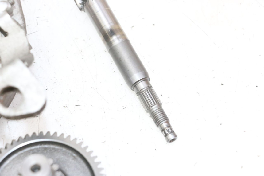 photo de TRANSMISSION ROUE  PIAGGIO NEW TYPHOON 50 (2010 - 2017) - Angle alternatif