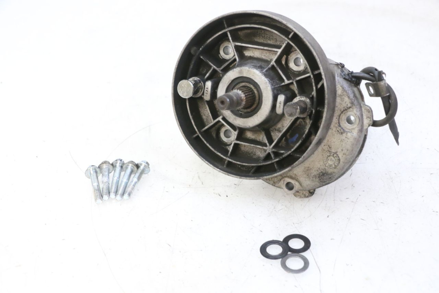 photo de TRANSMISSION ROUE  PIAGGIO NEW TYPHOON 50 (2010 - 2017) - Autre angle de vue