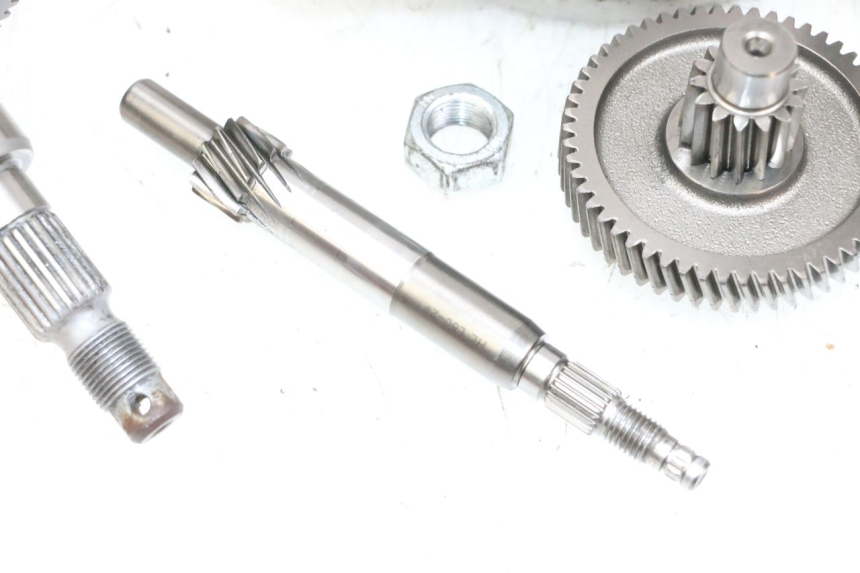 photo de TRANSMISSION ROUE  PIAGGIO NEW TYPHOON 50 (2018 - 2021) - Angle alternatif