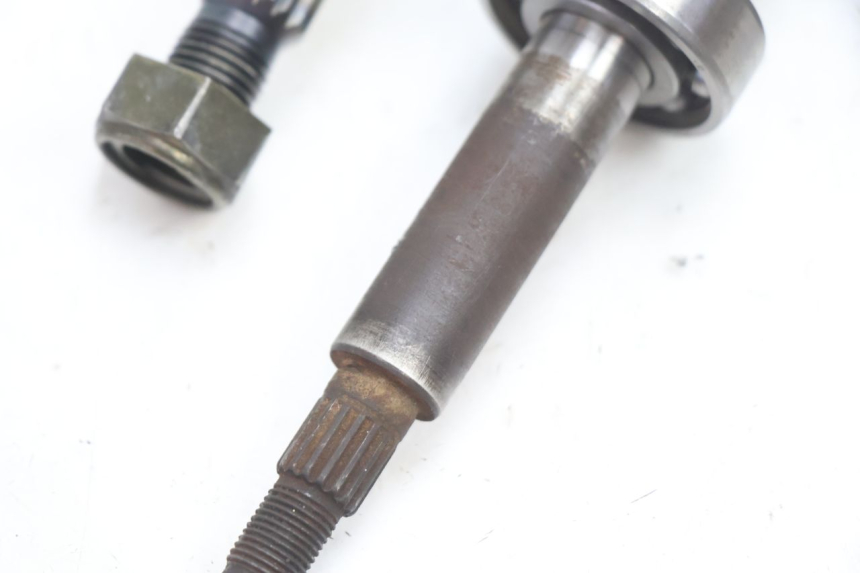 photo de TRANSMISSION ROUE  MBK NITRO 50 (2004 - 2008) - Marquages et références