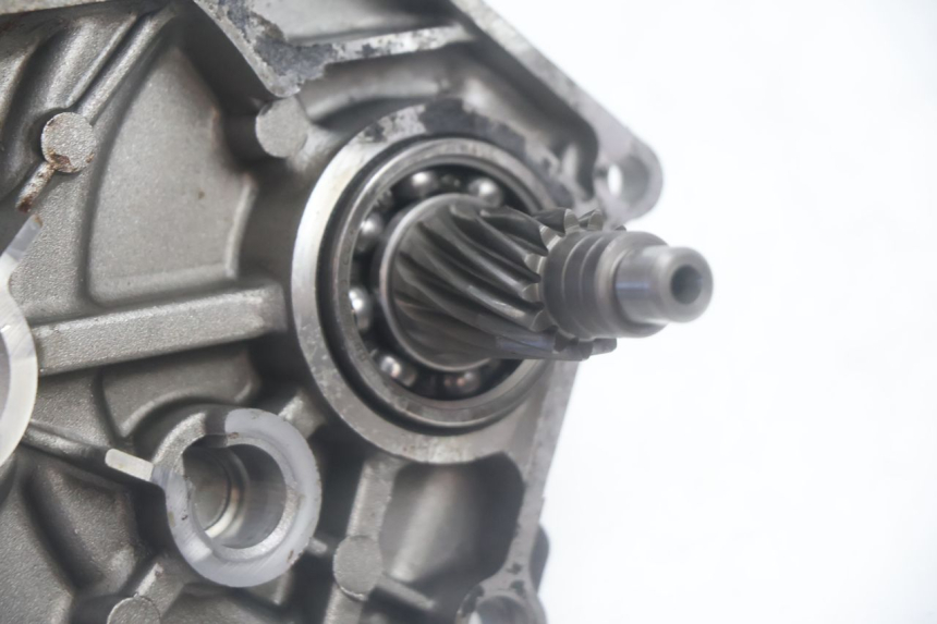 photo de TRANSMISSION ROUE  MBK NITRO 50 (2004 - 2008) - Autre angle de vue
