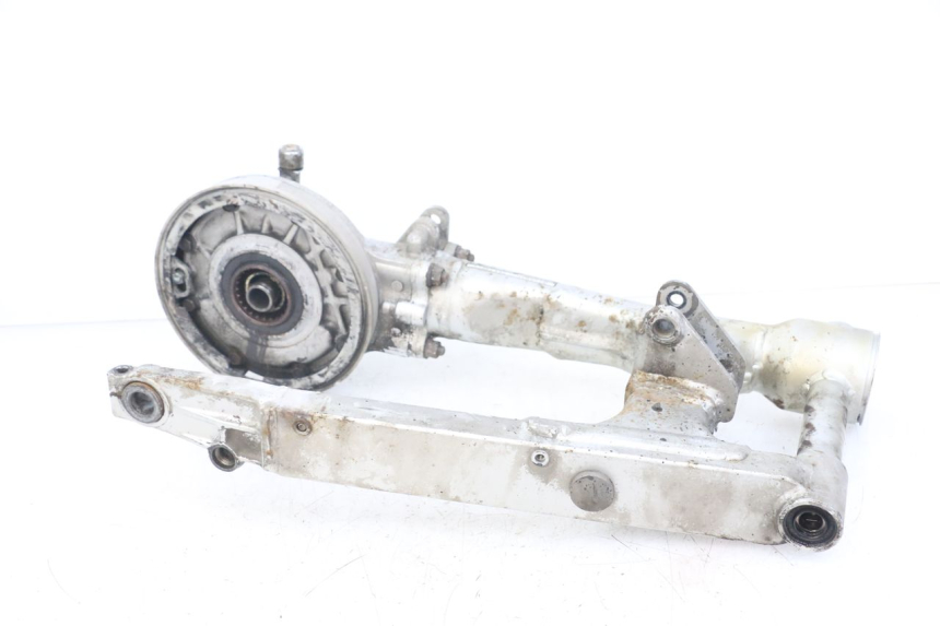 photo de TRANSMISSION ROUE HONDA NTV DEAUVILLE 650 (1998 - 2001) - Détails caractéristiques