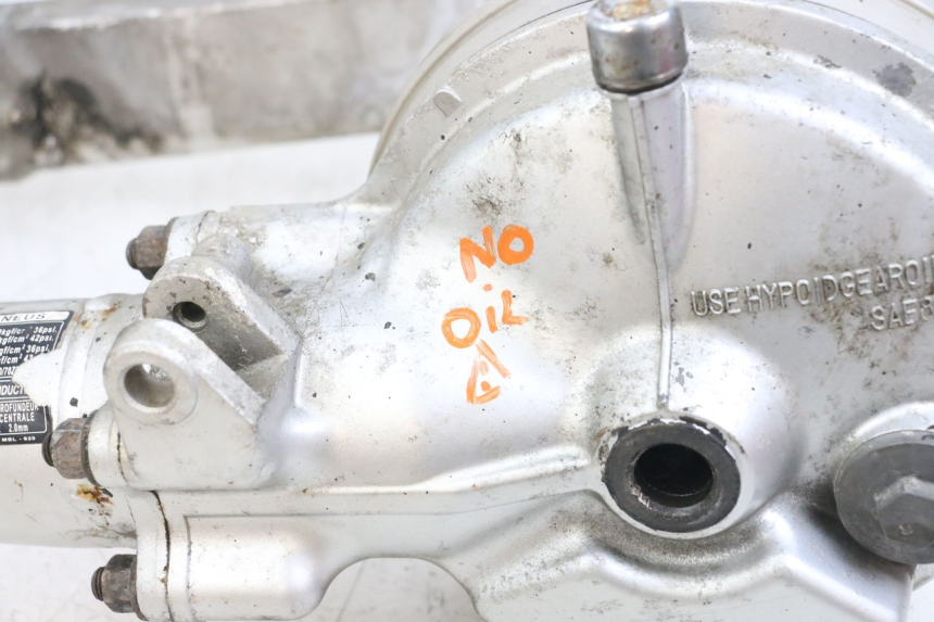 photo de TRANSMISSION ROUE HONDA NTV DEAUVILLE 650 (1998 - 2001) - Gros plan technique