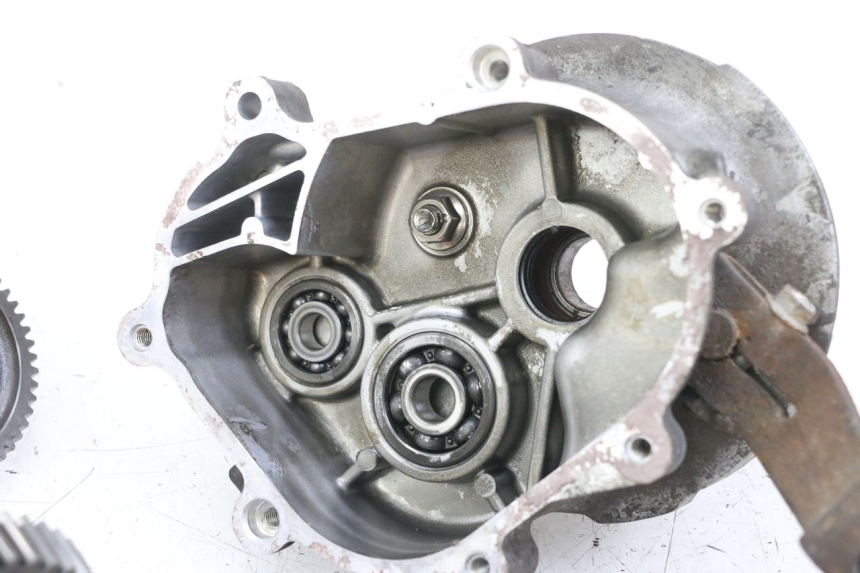 photo de TRANSMISSION ROUE  MBK OVETTO 4T 50 (2008 - 2016) - Gros plan technique